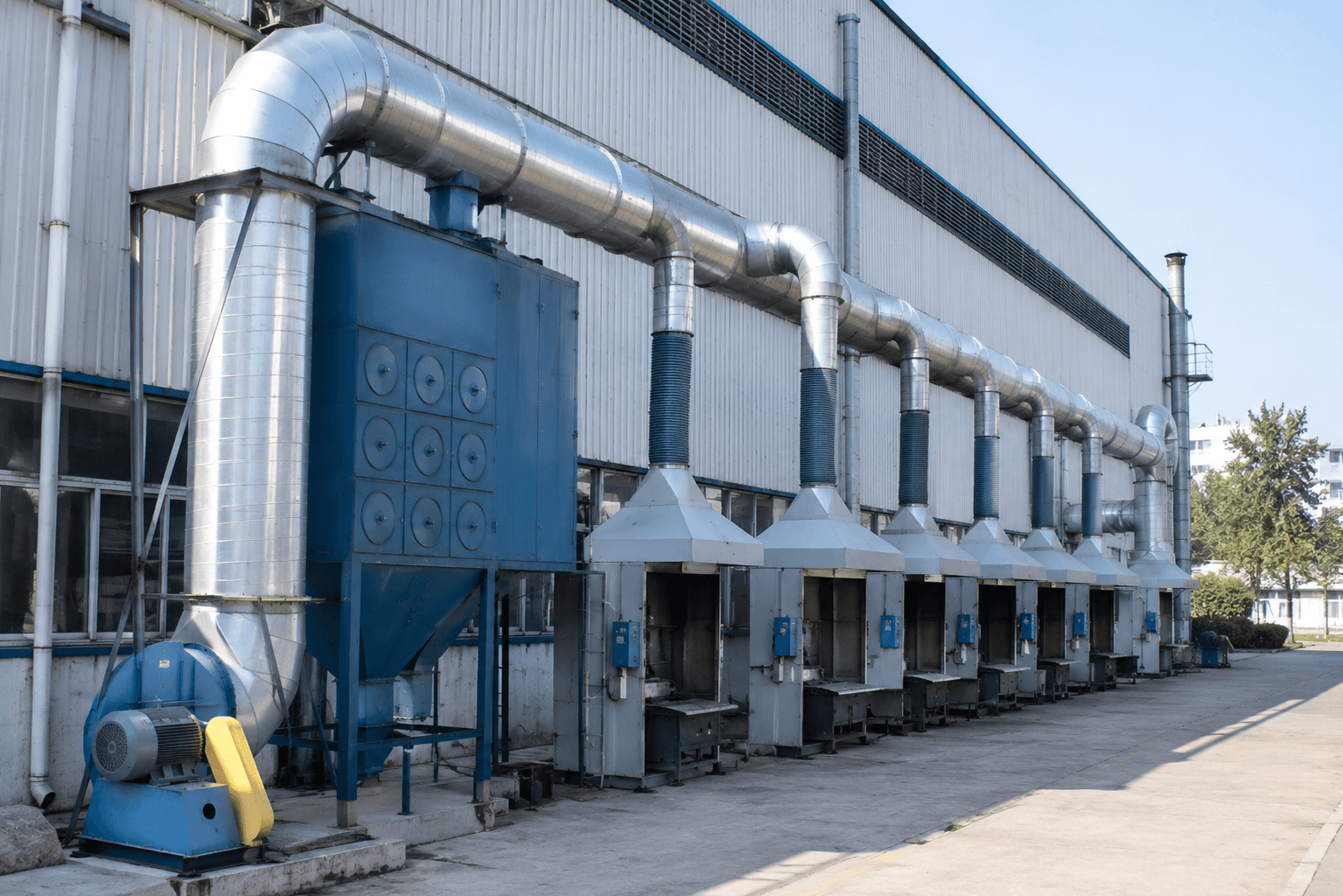 Fume Extraction Systems in Industrial Air Pollution Control | Ecomak Systems